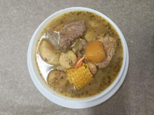 Sopa de res y pollo (750 Ml.)