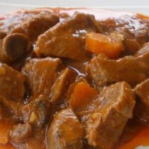 Carne en salsa